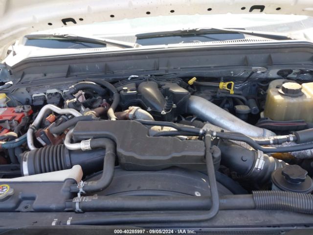 Photo 9 VIN: 1FD0X4HT8GEA16943 - FORD F-450 