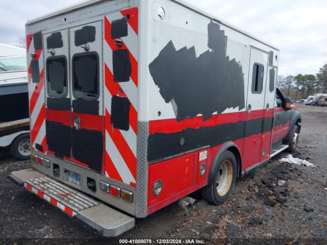 Photo 3 VIN: 1FD0X4HT9FED70646 - FORD F-450 