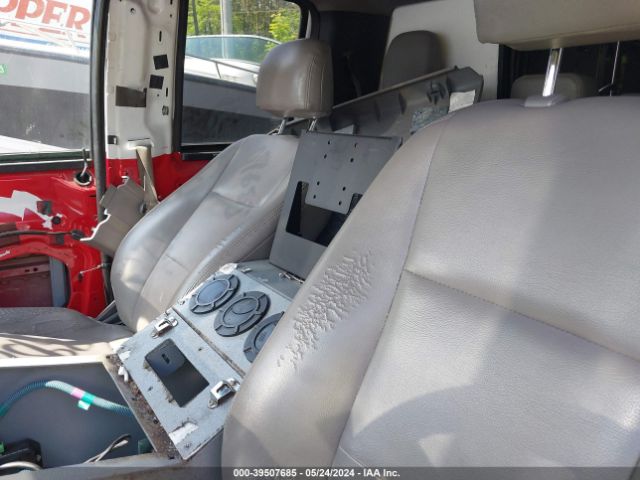 Photo 6 VIN: 1FD0X5HT0HEB54399 - FORD F-550 CHASSIS 