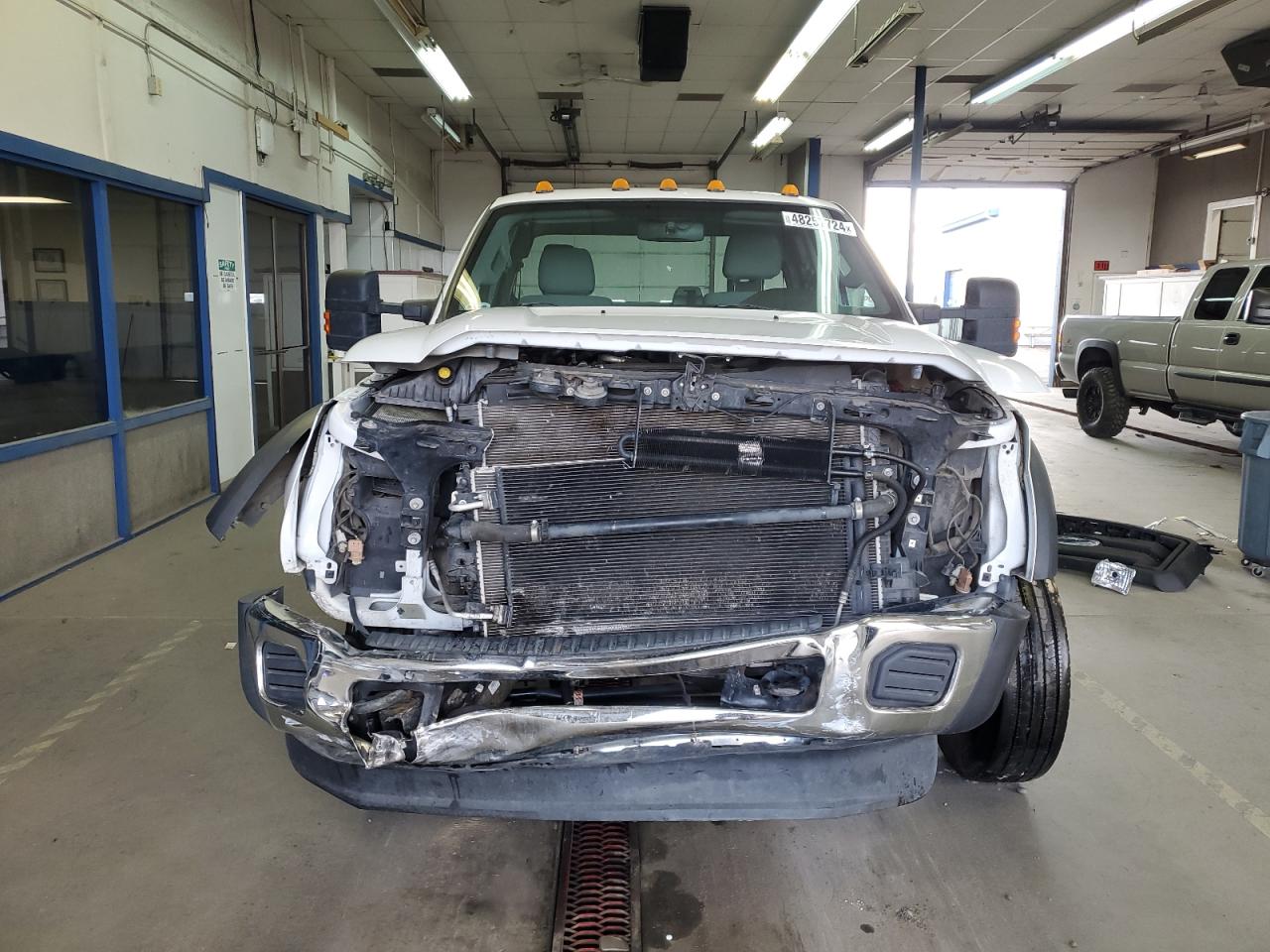 Photo 4 VIN: 1FD0X5HT2GEA59390 - FORD F550 