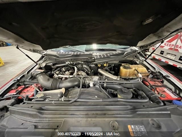 Photo 9 VIN: 1FD0X5HT6HEC33401 - FORD F-550 