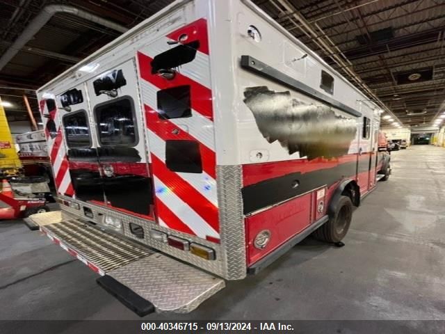 Photo 3 VIN: 1FD0X5HT8HEC22917 - FORD F-550 