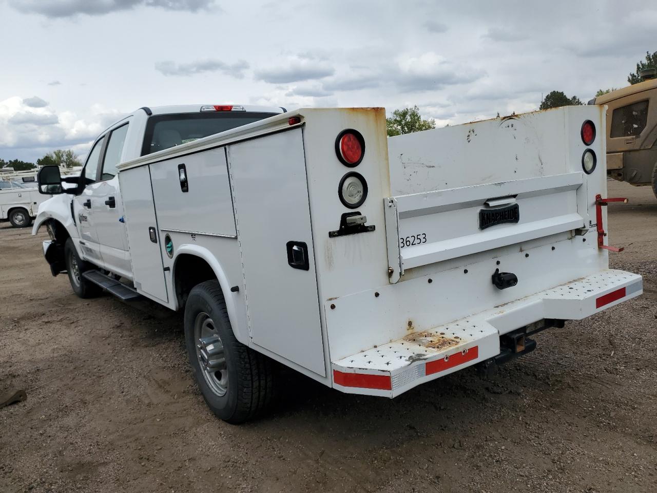 Photo 2 VIN: 1FD7W3FT9HEE27218 - FORD F350 