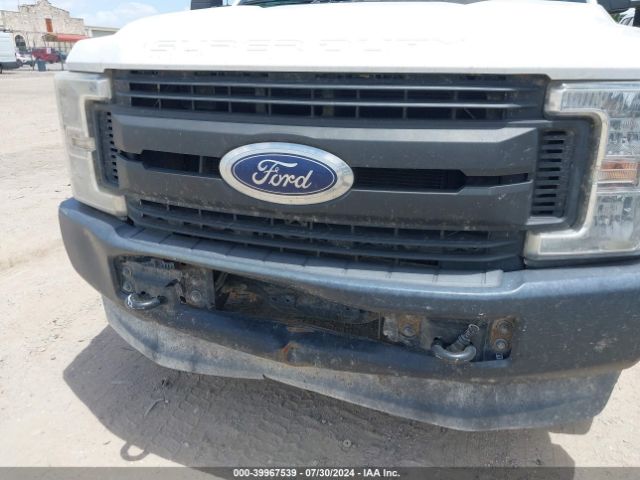 Photo 5 VIN: 1FD7X2B64JEC27134 - FORD F-250 