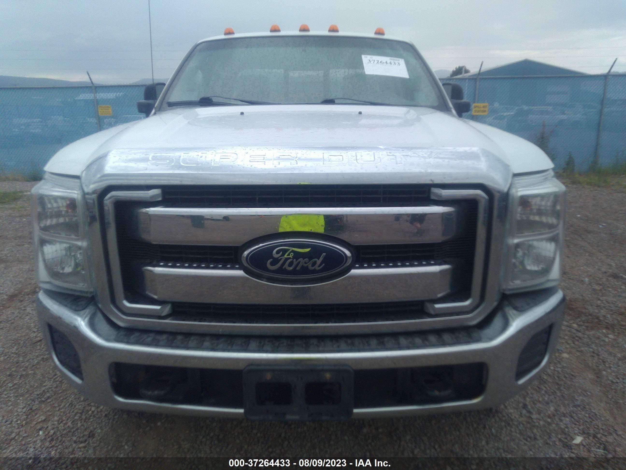 Photo 11 VIN: 1FD7X2B69CEC77255 - FORD F250 