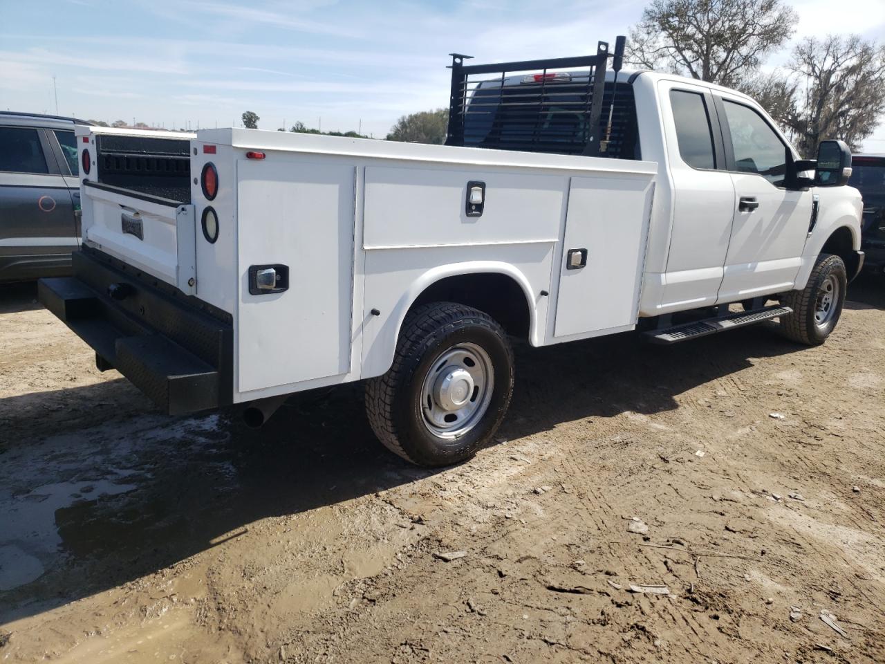 Photo 3 VIN: 1FD7X2B69HEE48562 - FORD F250 