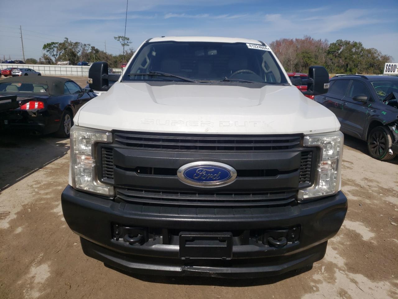 Photo 5 VIN: 1FD7X2B69HEE48562 - FORD F250 