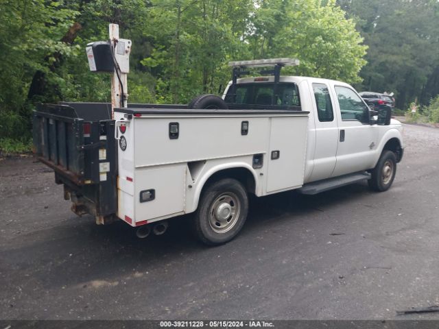 Photo 3 VIN: 1FD7X2BT2FEC82369 - FORD F-250 