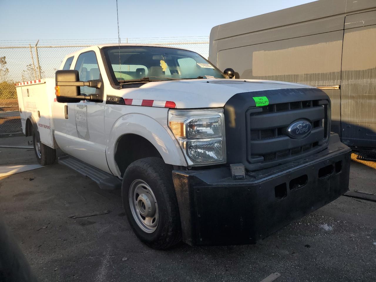 Photo 3 VIN: 1FD7X2BT4DEA40891 - FORD F250 