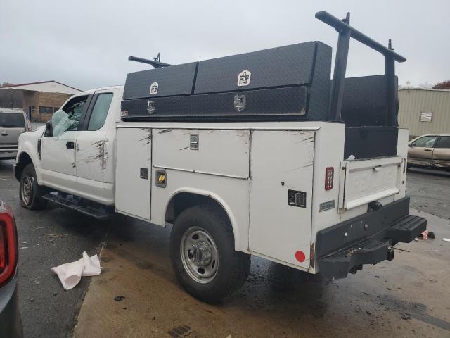 Photo 1 VIN: 1FD7X3B62KEC91390 - FORD F350 