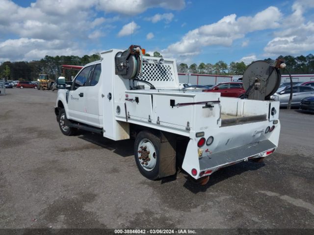 Photo 2 VIN: 1FD7X3B6XHEC56668 - FORD F-350 