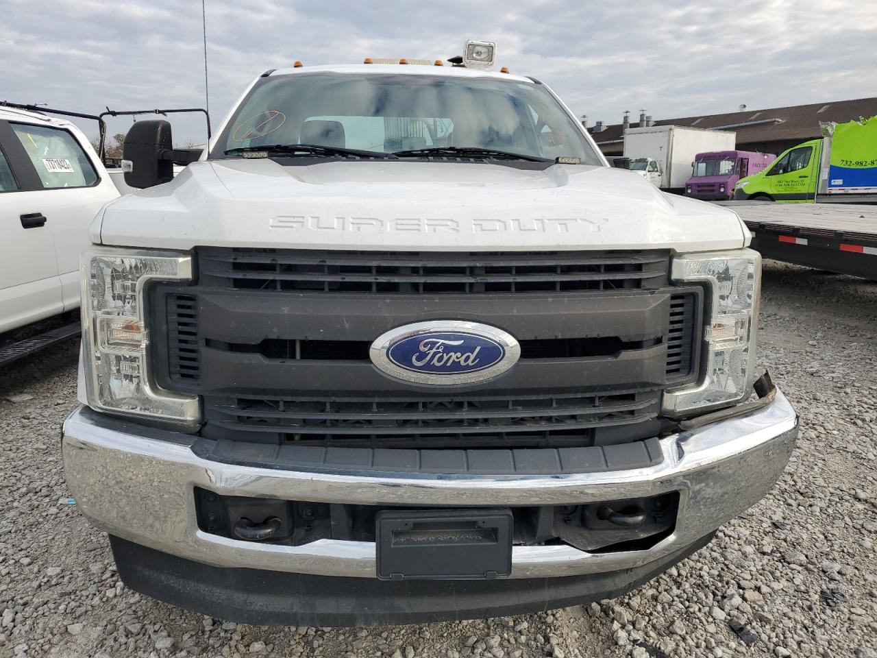 Photo 4 VIN: 1FD7X3F61HEB78873 - FORD F350 