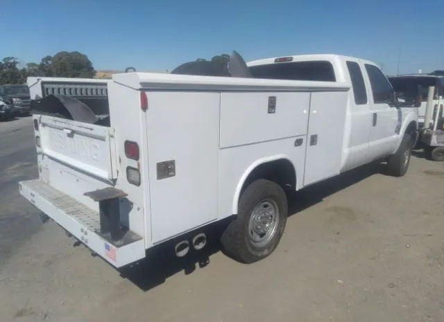 Photo 3 VIN: 1FD7X3FT7BEC97122 - FORD SUPER DUTY F-350 SRW 