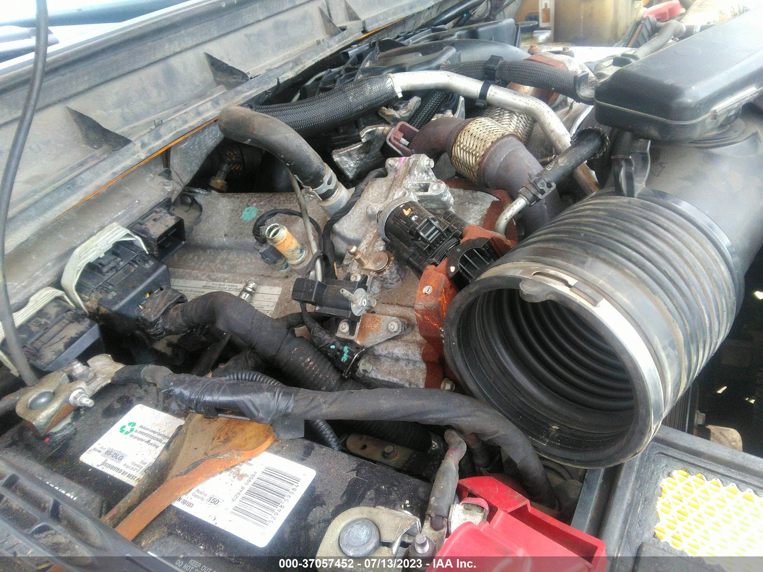 Photo 12 VIN: 1FD8W3BT2CEA26600 - FORD F350 