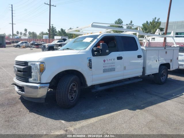 Photo 1 VIN: 1FD8W3E64KED56713 - FORD F-350 