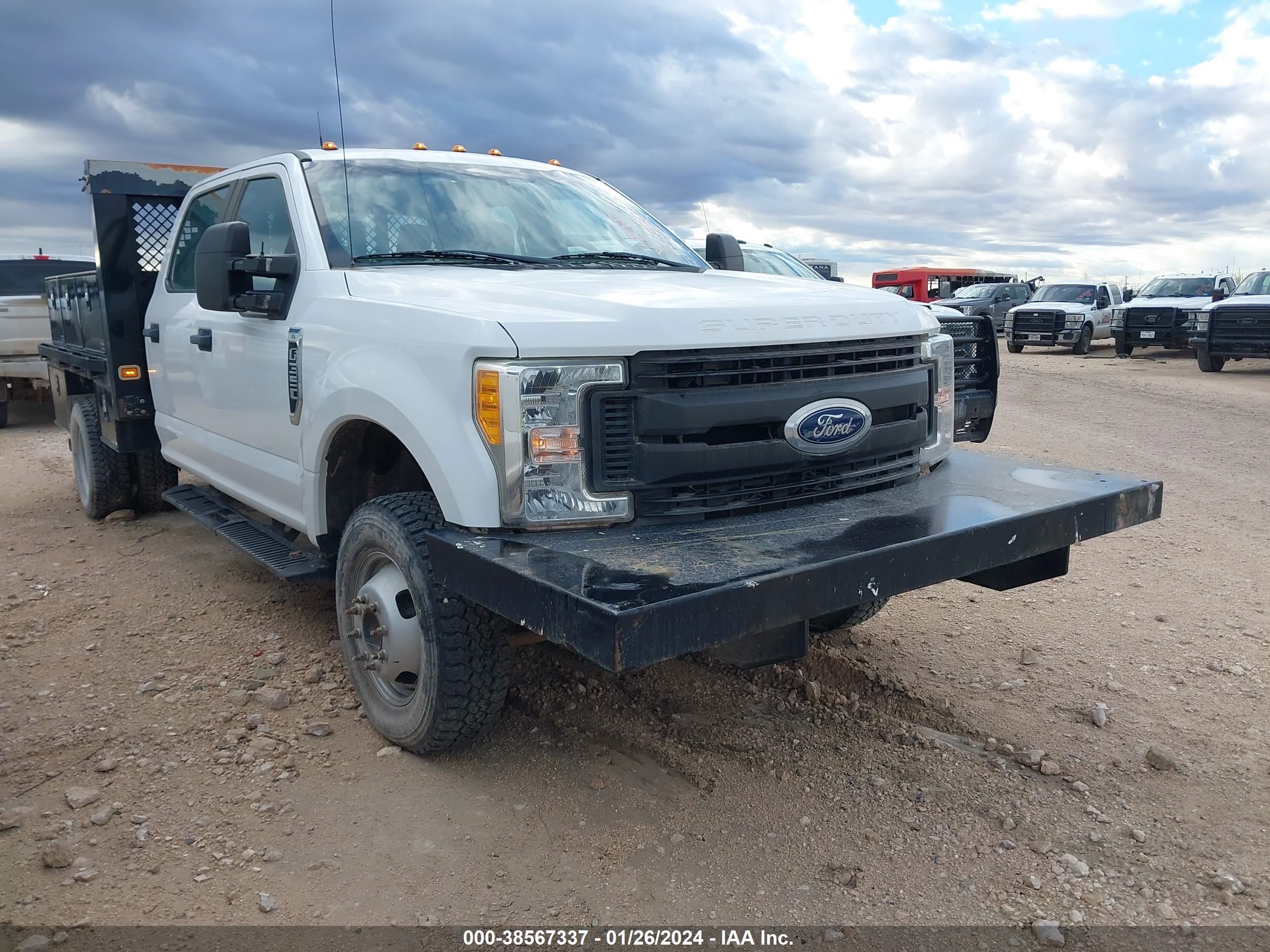 Photo 0 VIN: 1FD8W3H65HED68695 - FORD F350 