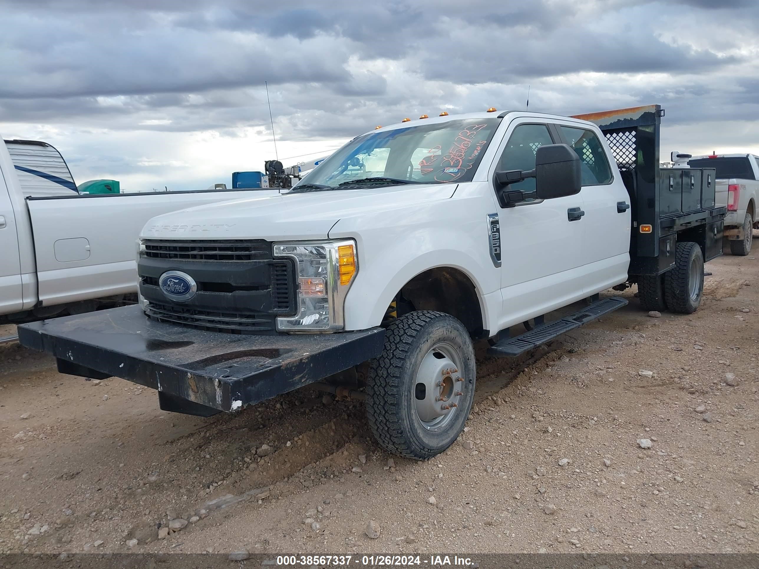 Photo 1 VIN: 1FD8W3H65HED68695 - FORD F350 