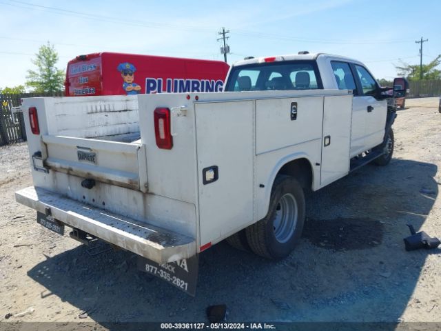 Photo 3 VIN: 1FD8W3HN9NED23391 - FORD F-350 CHASSIS 