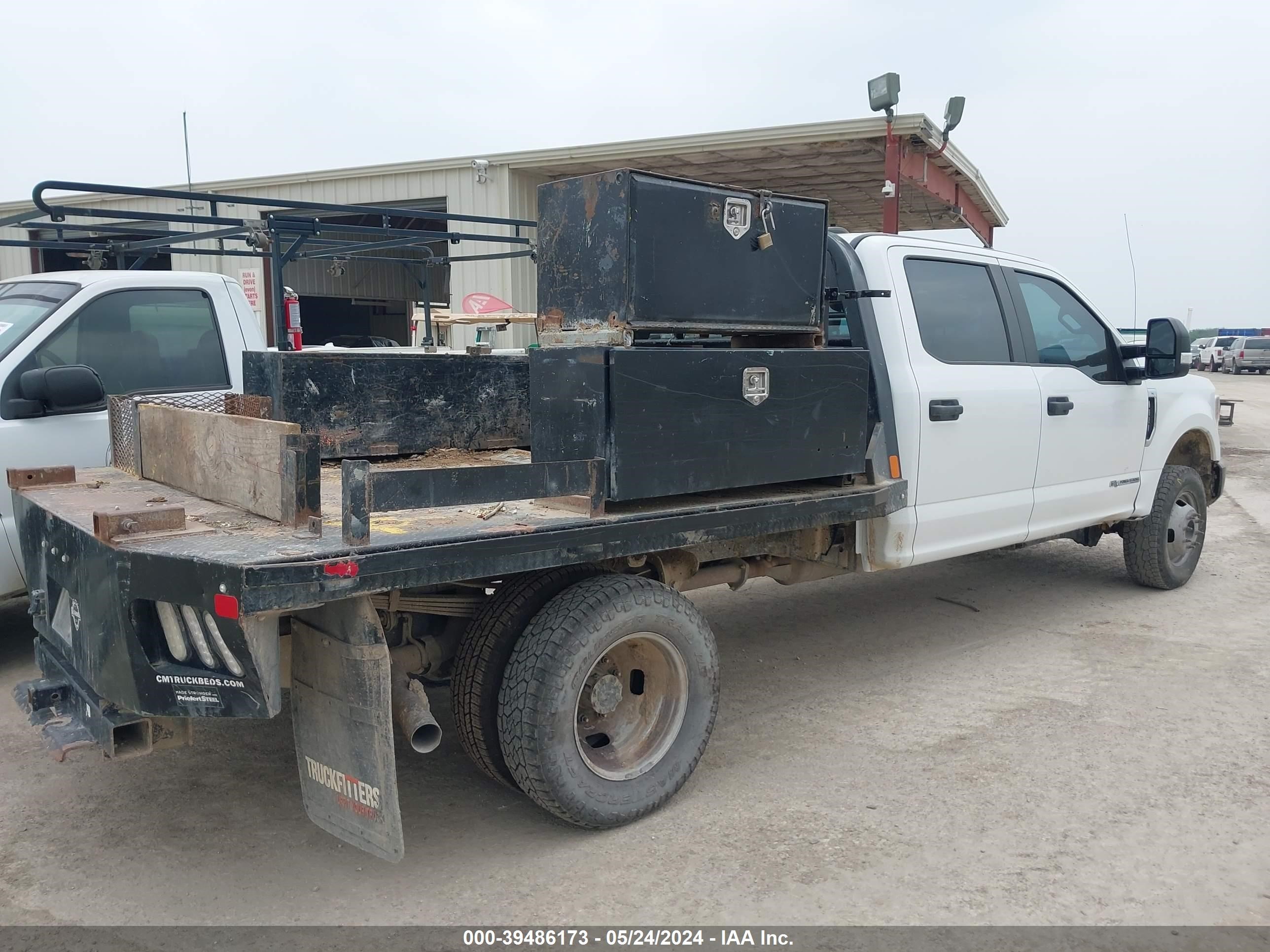 Photo 3 VIN: 1FD8W3HT0LEE26873 - FORD F350 