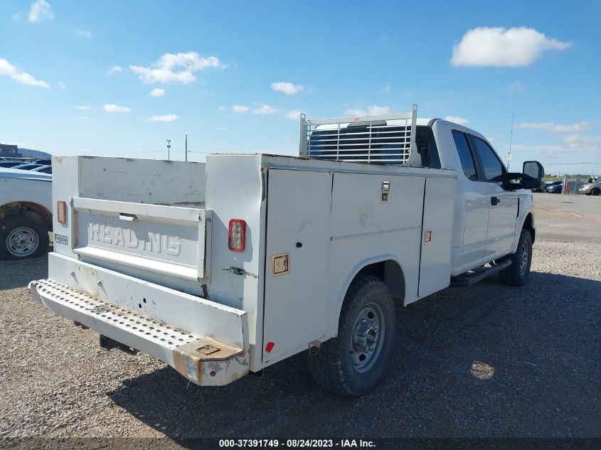 Photo 3 VIN: 1FD8X3B64KEE67909 - FORD F350 