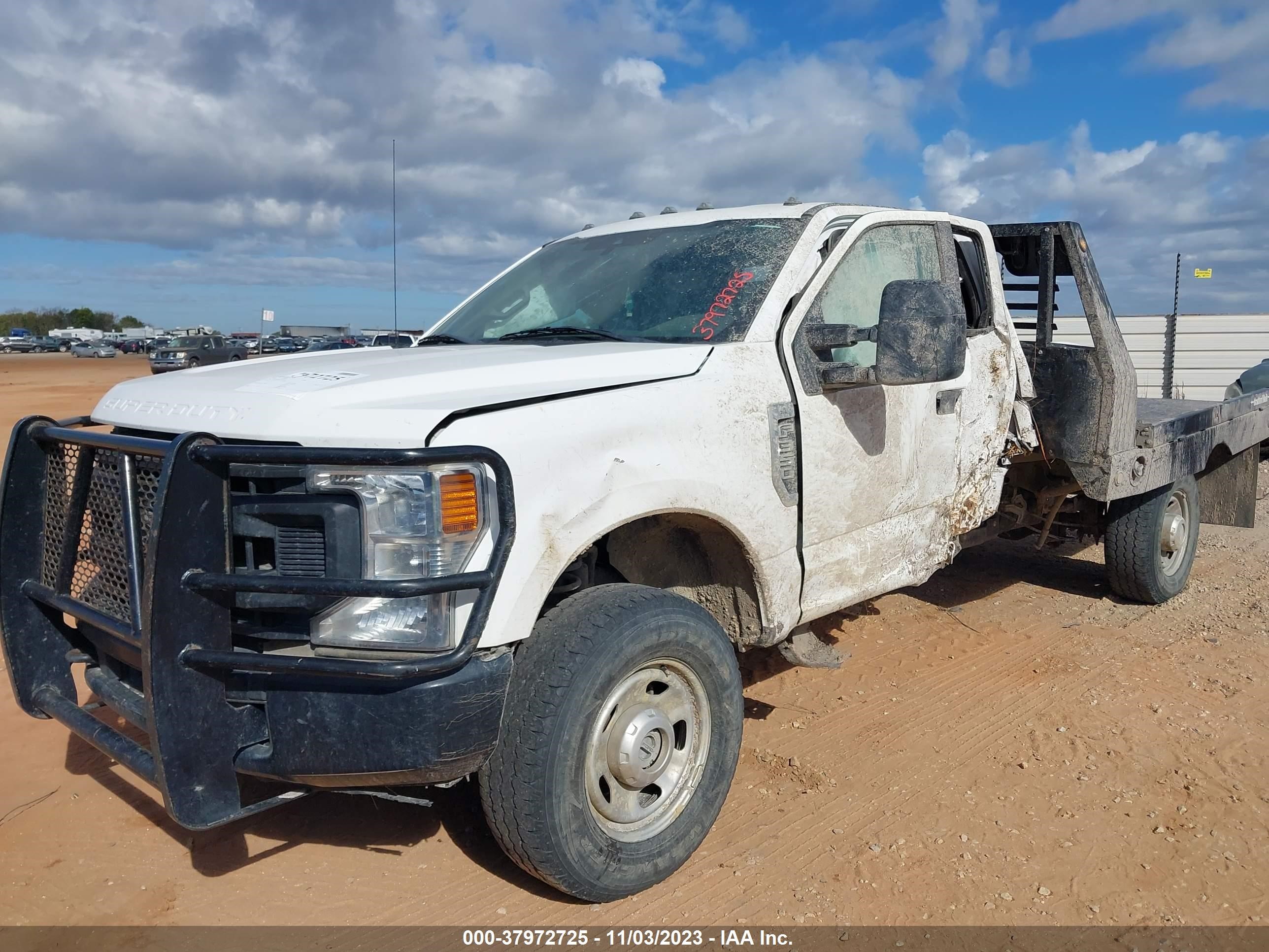 Photo 1 VIN: 1FD8X3FN4LED95760 - FORD F350 