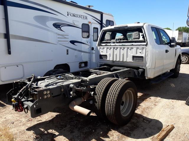 Photo 2 VIN: 1FD8X3G66NEF82718 - FORD F350 SUPER 