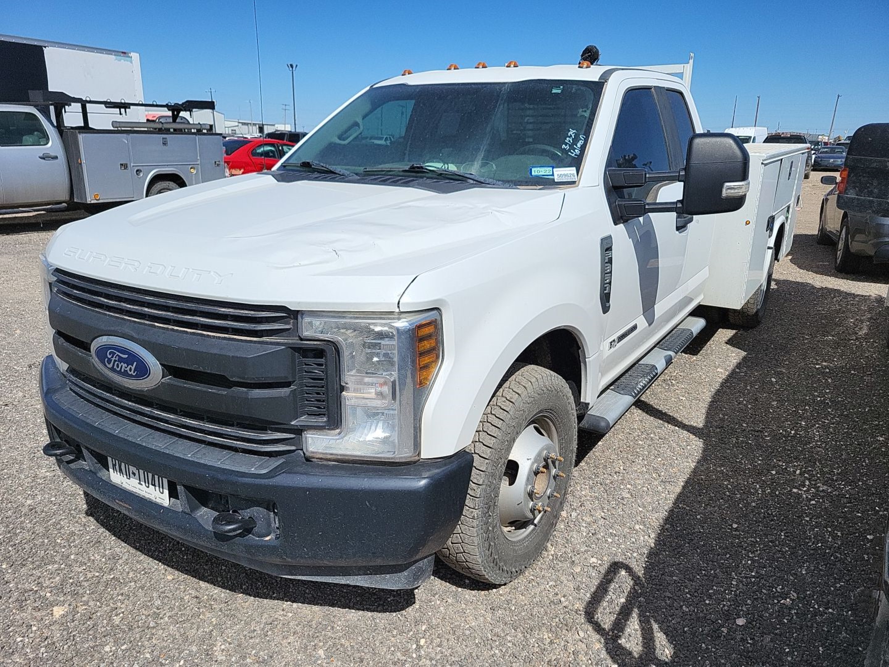 Photo 10 VIN: 1FD8X3GT1KEC15243 - FORD F350 