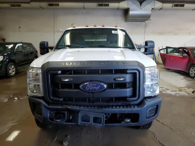 Photo 4 VIN: 1FD8X3H6XGED13171 - FORD F350 