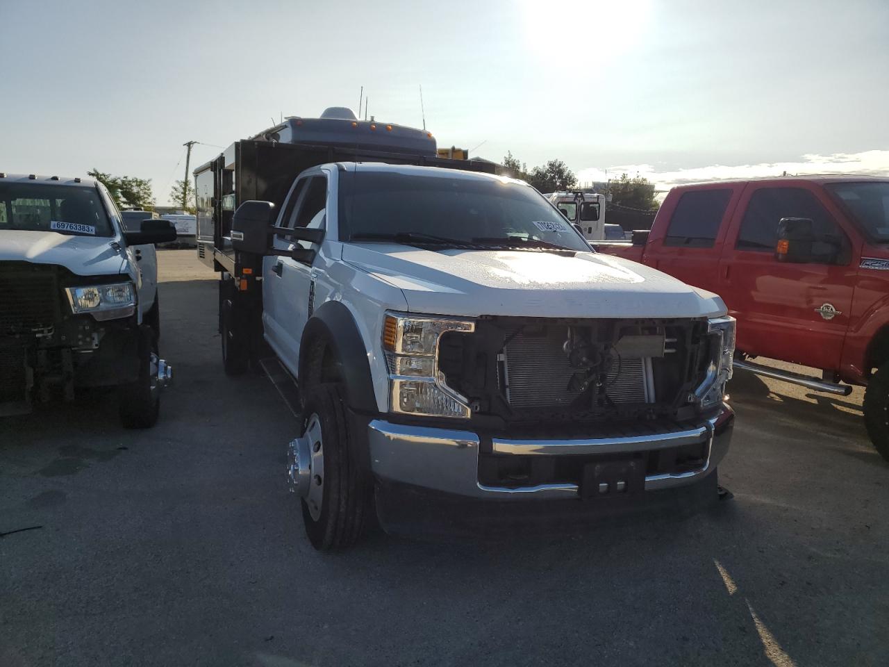 Photo 3 VIN: 1FD9X4HN7MED58453 - FORD F450 