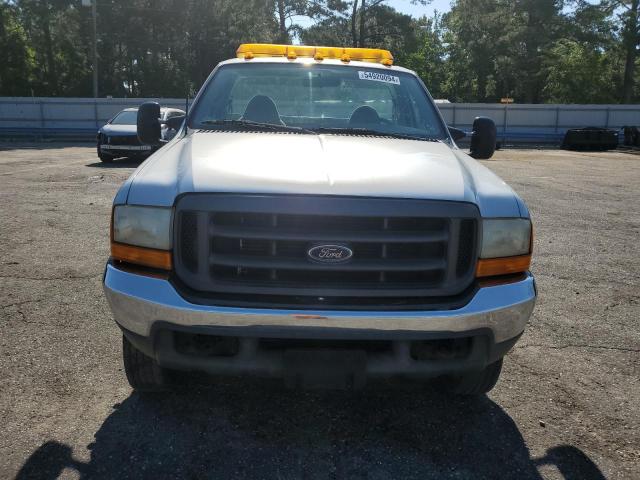 Photo 4 VIN: 1FDAF56F1YEA96761 - FORD F550 