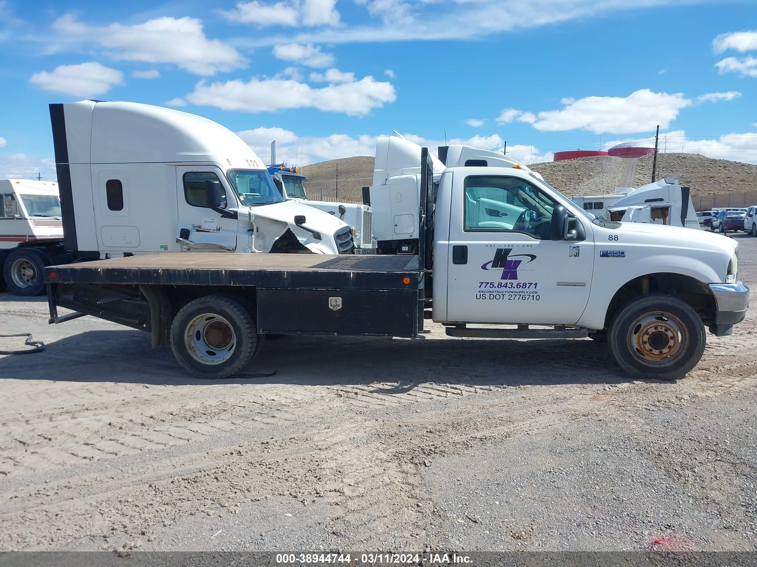 Photo 12 VIN: 1FDAF56P54EA38512 - FORD F550 