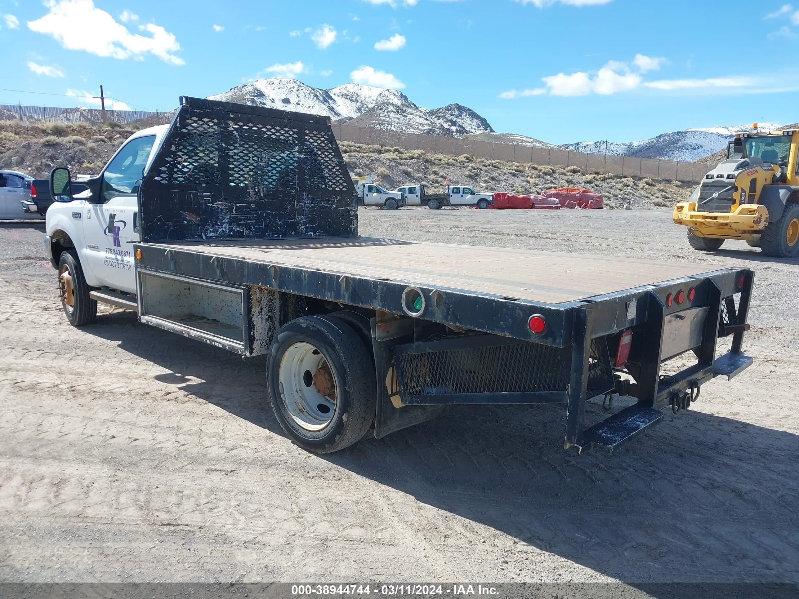 Photo 2 VIN: 1FDAF56P54EA38512 - FORD F550 