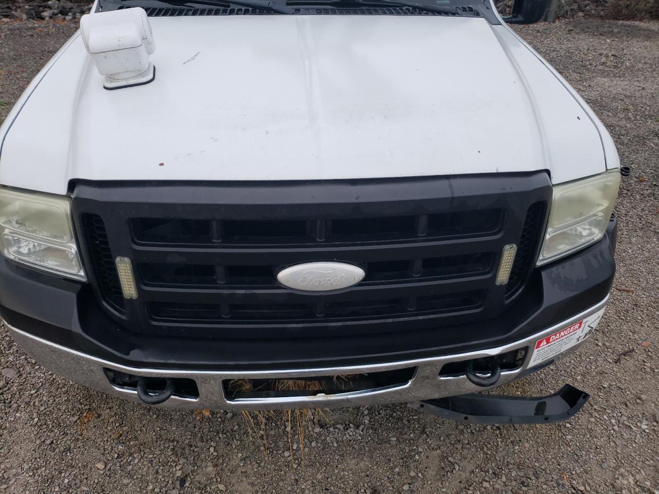 Photo 6 VIN: 1FDAF56P77EB45047 - FORD F550 