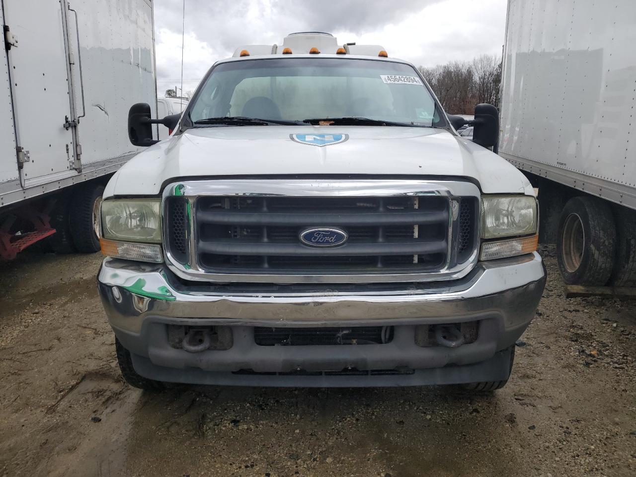 Photo 4 VIN: 1FDAF56S04EB54091 - FORD F550 