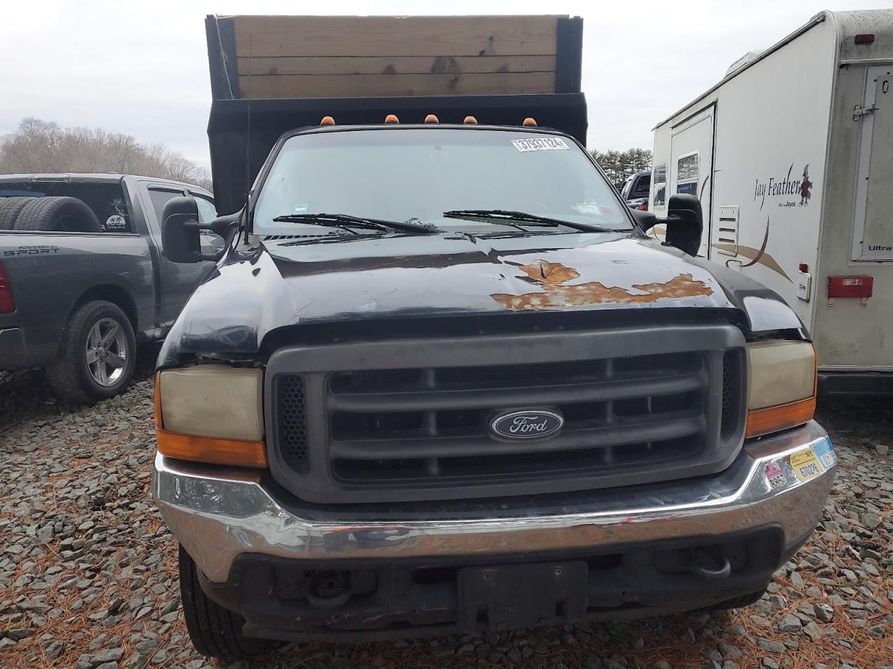 Photo 4 VIN: 1FDAF57F82EC35998 - FORD F550 