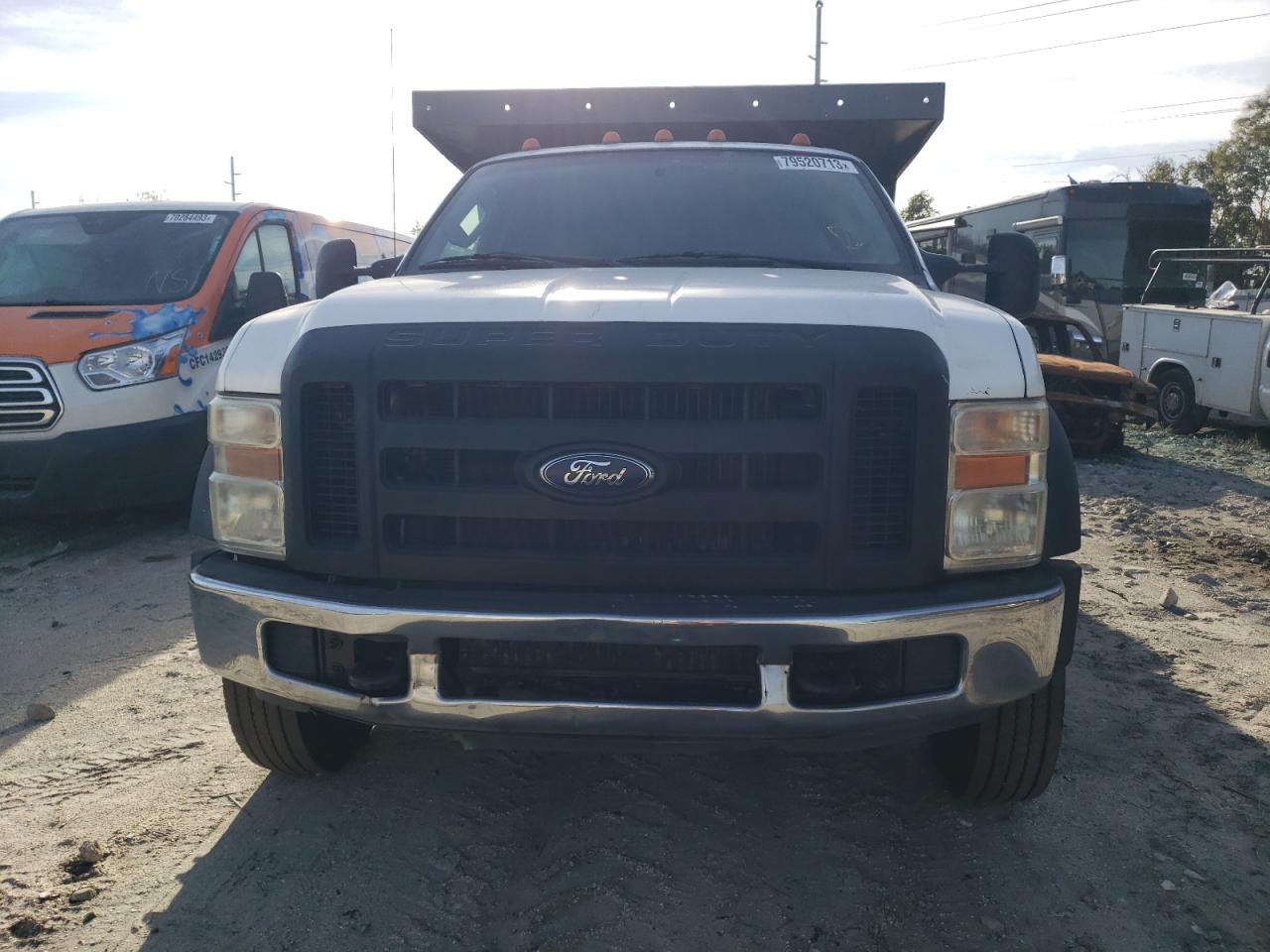 Photo 4 VIN: 1FDAF57R28EA20362 - FORD F550 