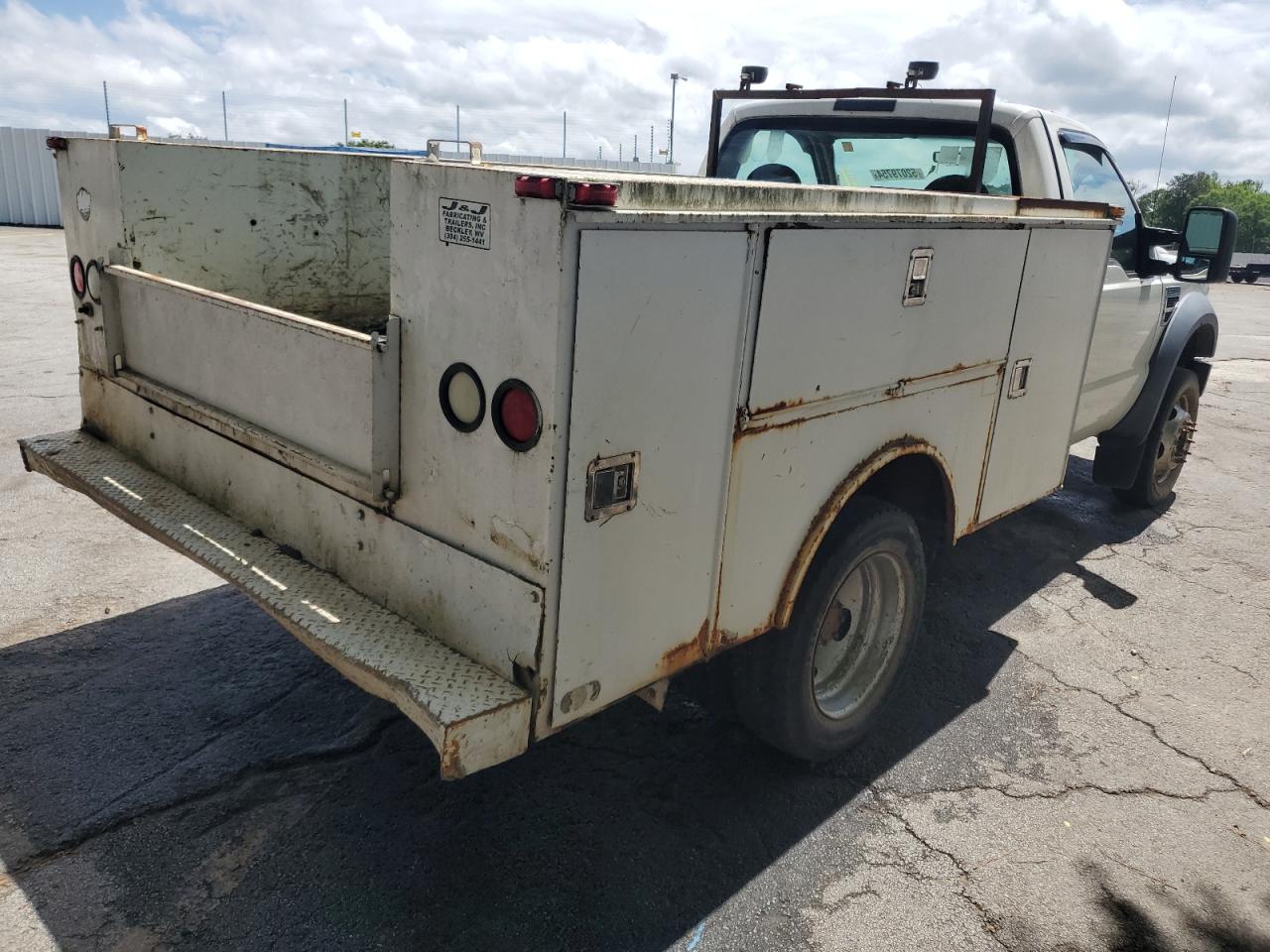 Photo 2 VIN: 1FDAF57Y68EB98007 - FORD F550 