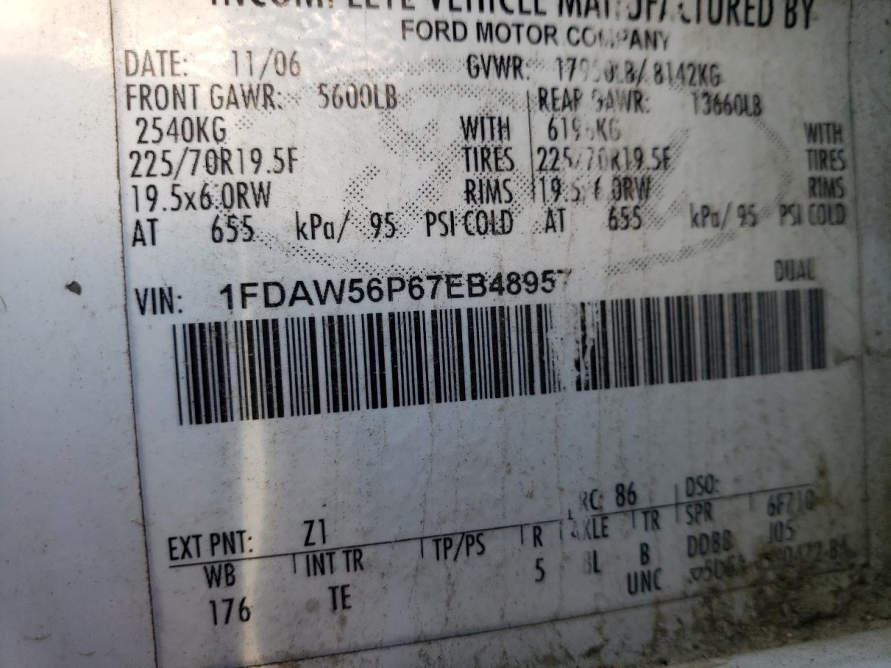 Photo 11 VIN: 1FDAW56P67EB48957 - FORD F550 