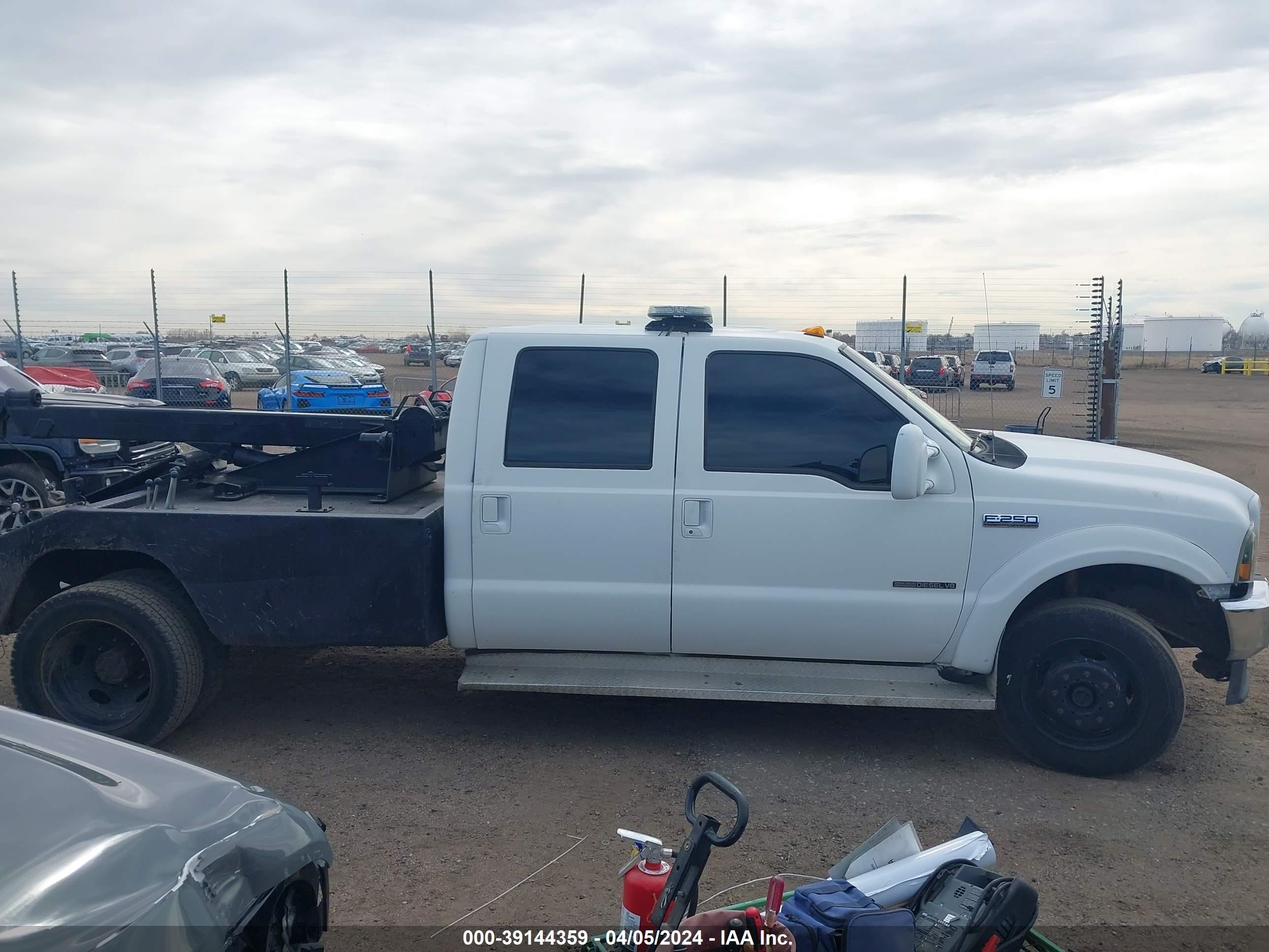 Photo 12 VIN: 1FDAW57F21EC04650 - FORD F550 