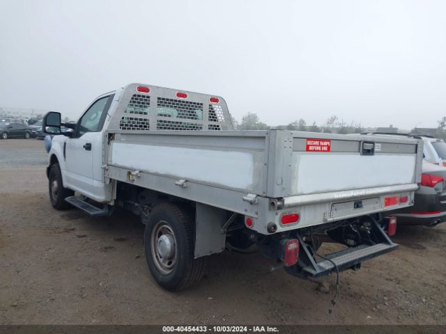 Photo 2 VIN: 1FDBF2A60JEC48190 - FORD F-250 