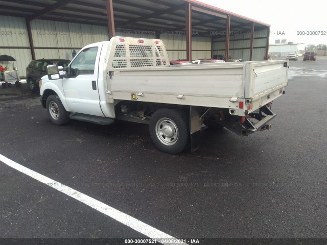 Photo 2 VIN: 1FDBF2A63GEC46121 - FORD SUPER DUTY F-250 SRW 