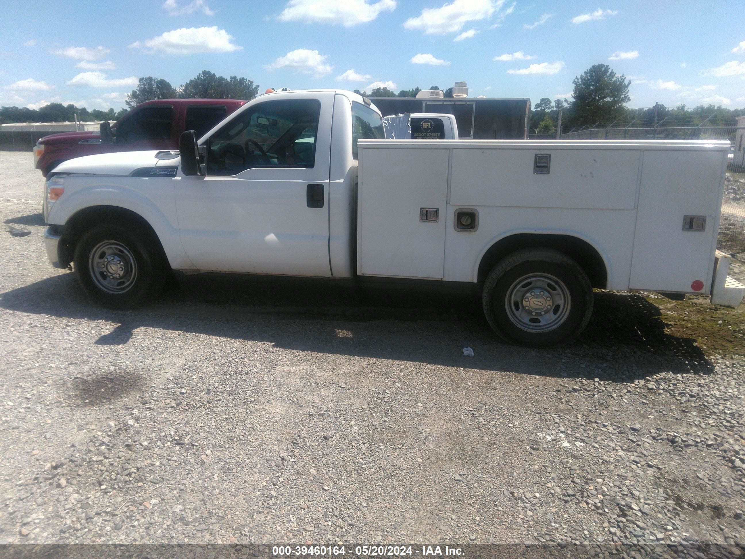 Photo 13 VIN: 1FDBF2A68CEA93696 - FORD F250 