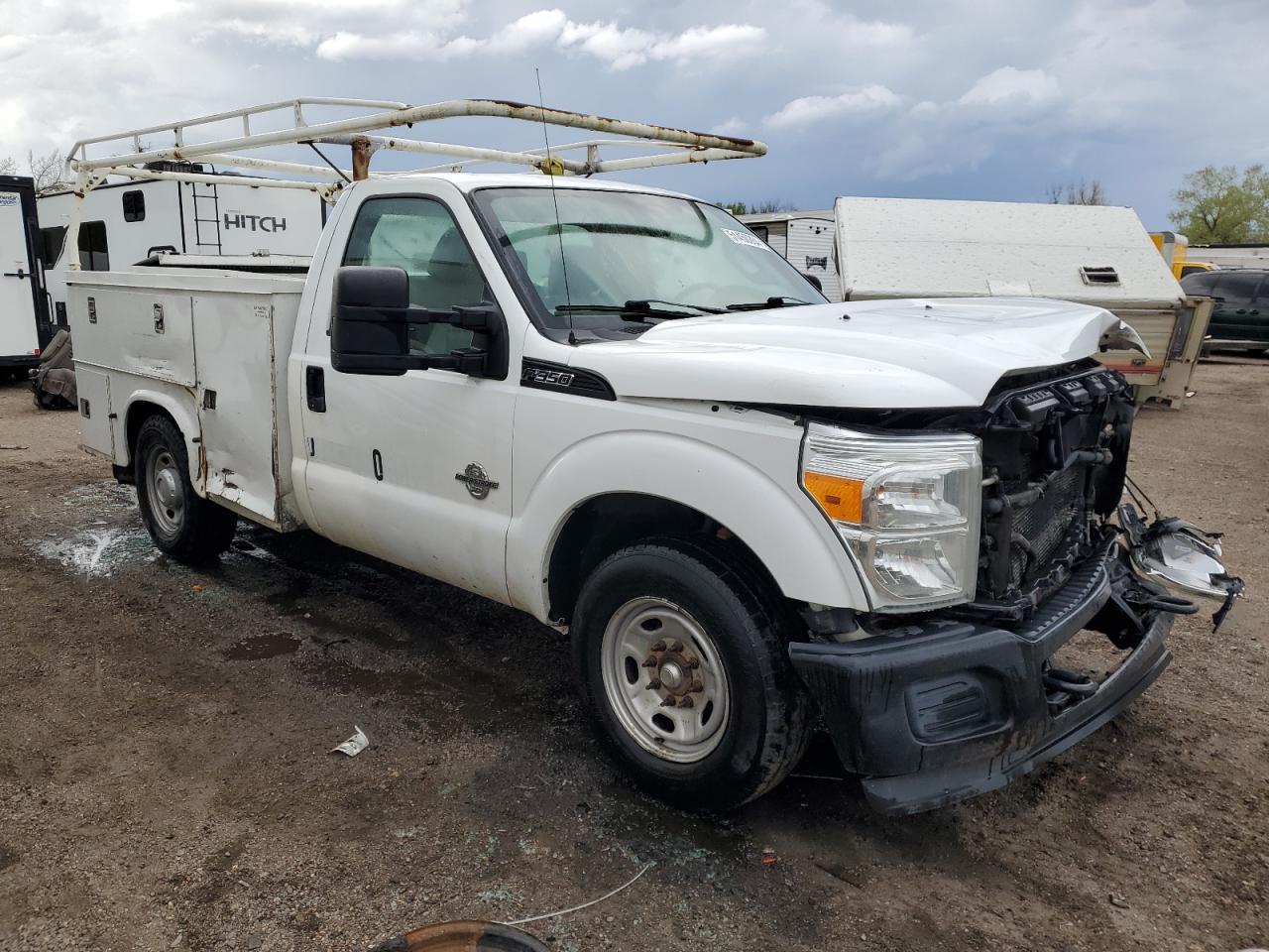 Photo 3 VIN: 1FDBF3AT2BEC21120 - FORD F350 