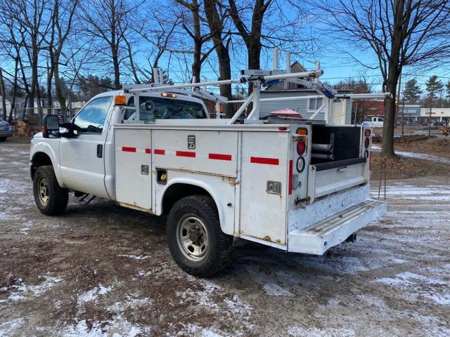 Photo 2 VIN: 1FDBF3B62BEB70257 - FORD F350 SUPER 