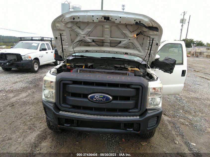 Photo 9 VIN: 1FDBF3B68CEC73541 - FORD F350 