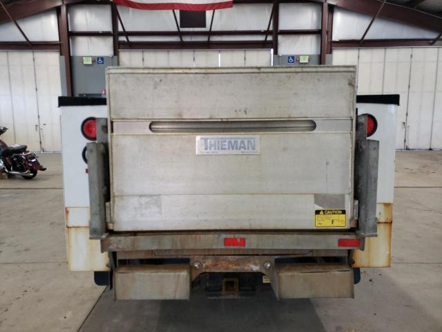 Photo 5 VIN: 1FDBF3E64FEC72578 - FORD F350 