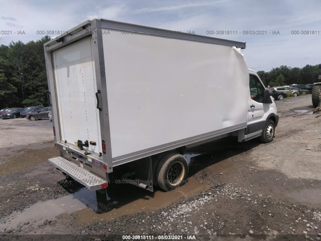 Photo 3 VIN: 1FDBF8ZM3KKA84006 - FORD TRANSIT CHASSIS 