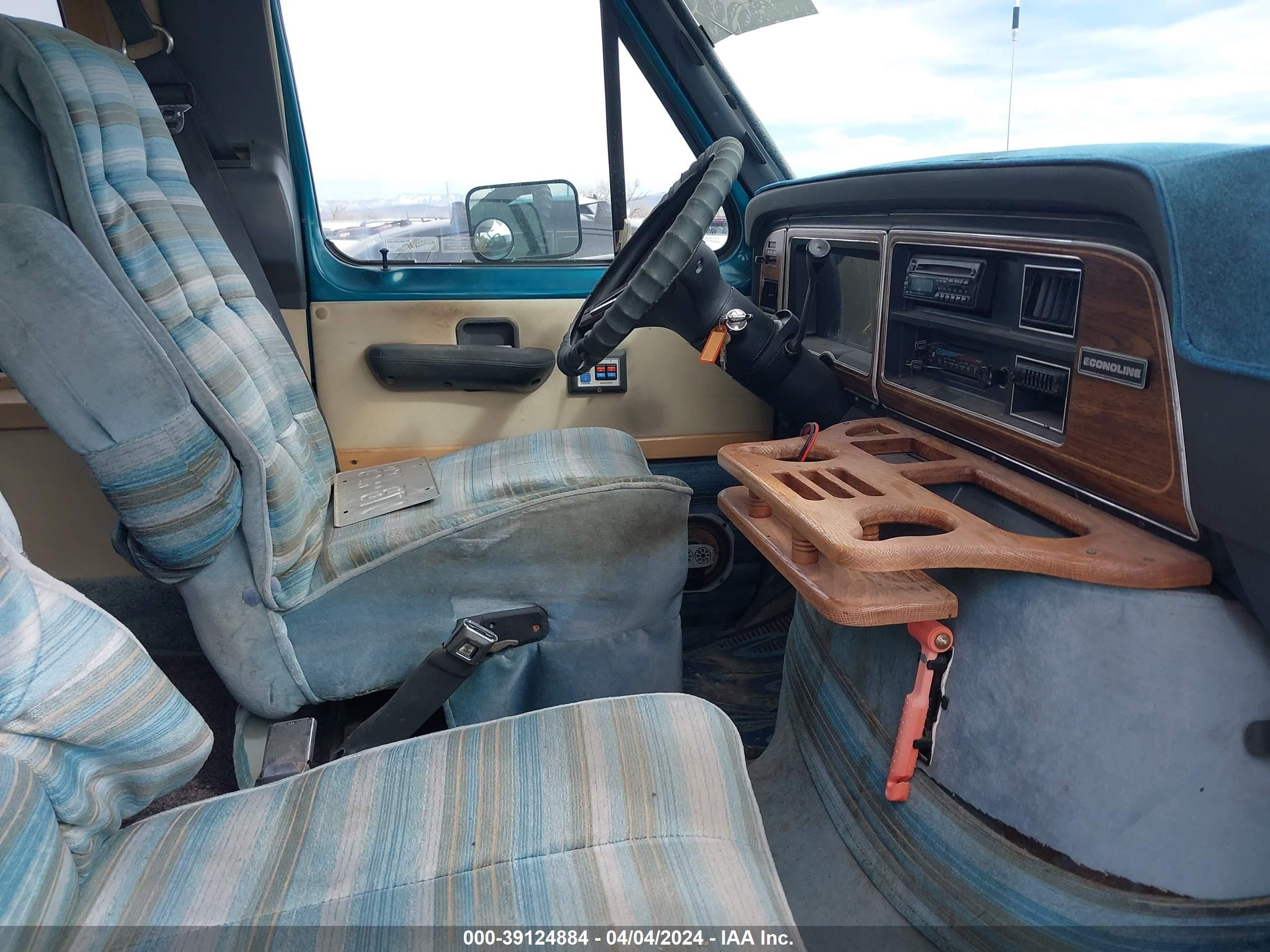 Photo 4 VIN: 1FDEE14H7MHB15436 - FORD ECONOLINE 