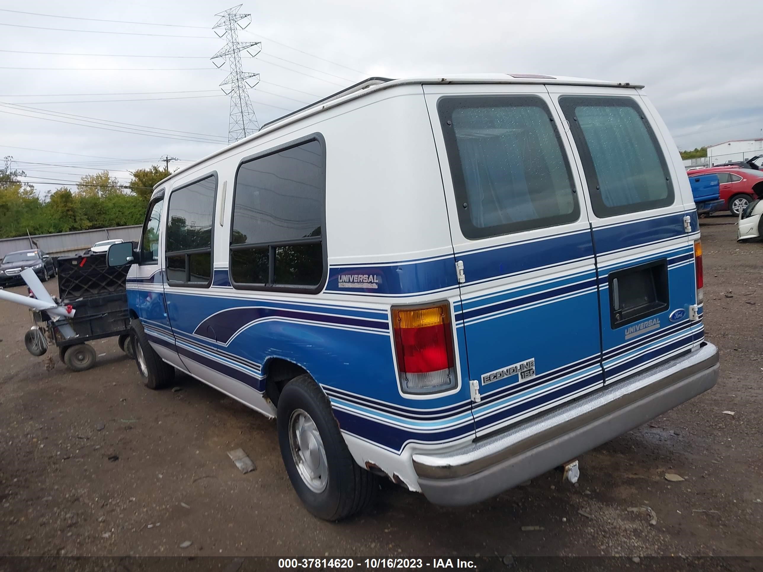 Photo 2 VIN: 1FDEE14H8RHB46198 - FORD ECONOLINE 