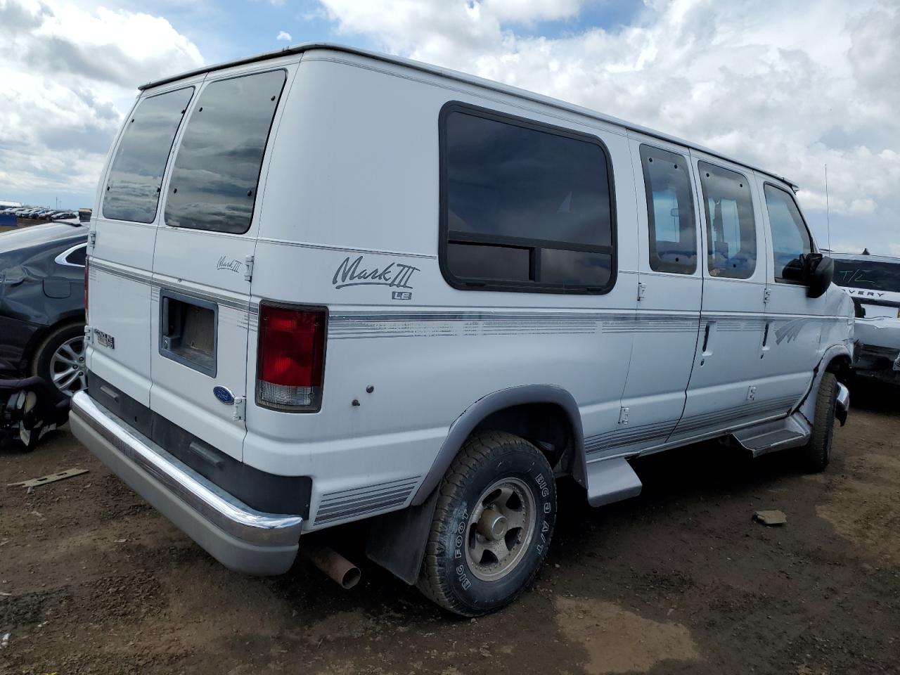 Photo 2 VIN: 1FDEE14H8THB63431 - FORD ECONOLINE 